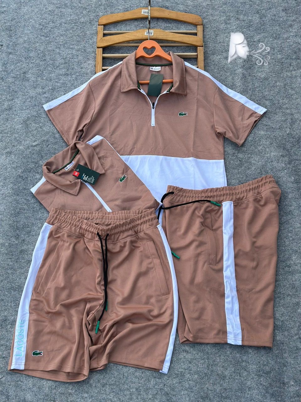 2b1ee699-8959-4646-9ba8-0f7c1e44c81d 2b1ee699 8959 4646 9ba8 0f7c1e44c81d